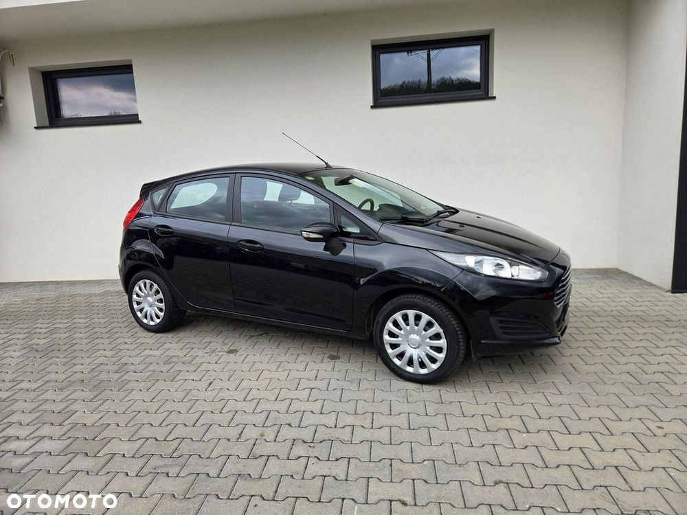 Ford Fiesta - 16