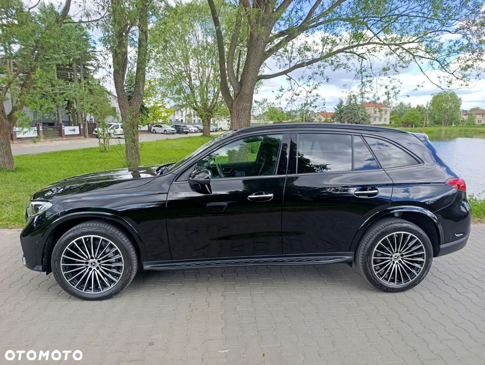 Mercedes-Benz GLC - 4