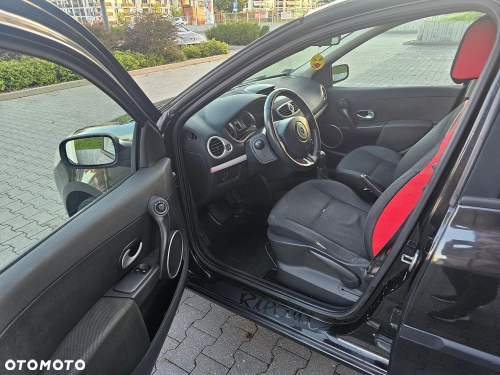 Renault Clio - 6