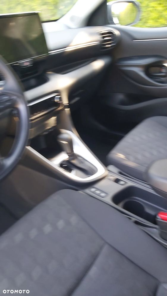 Toyota Yaris Hybrid 1.5 Active - 16