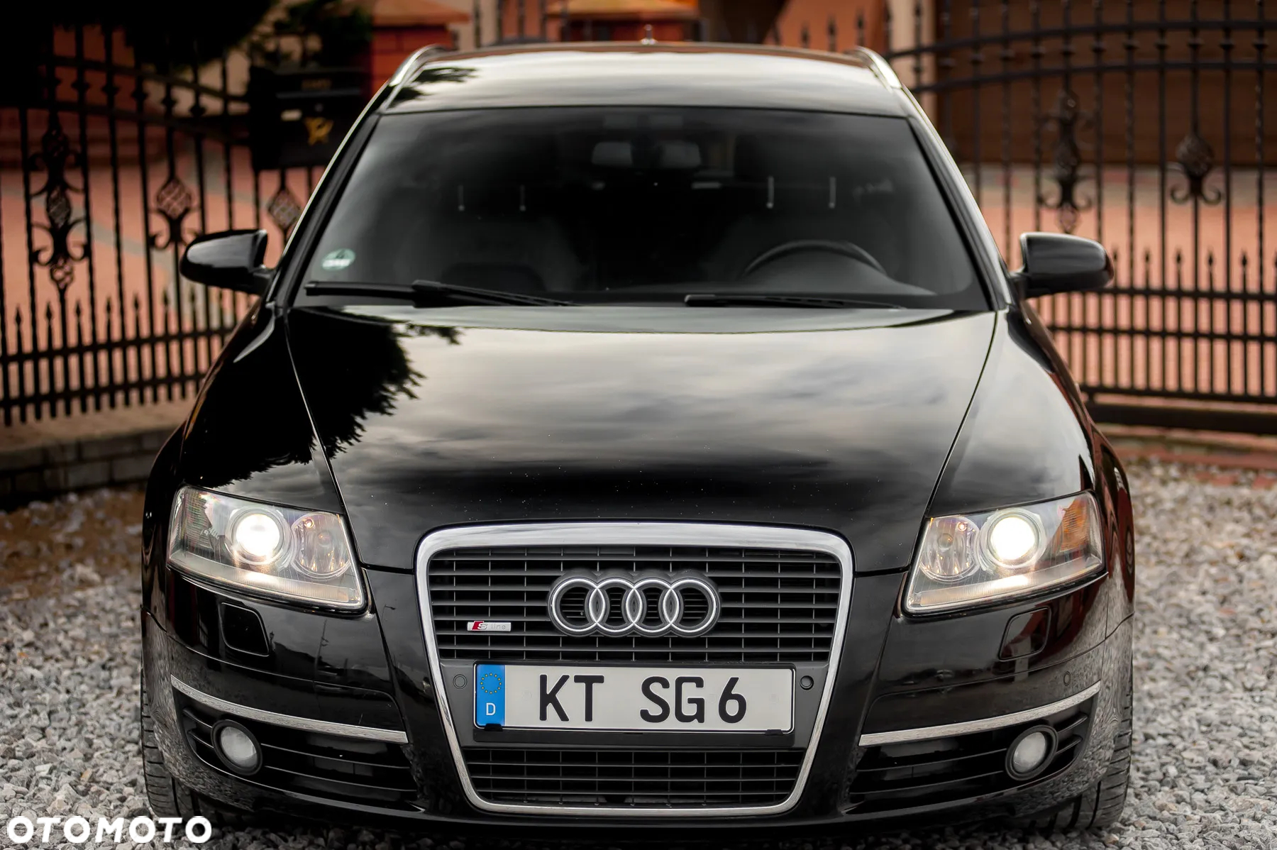 Audi A6 - 4