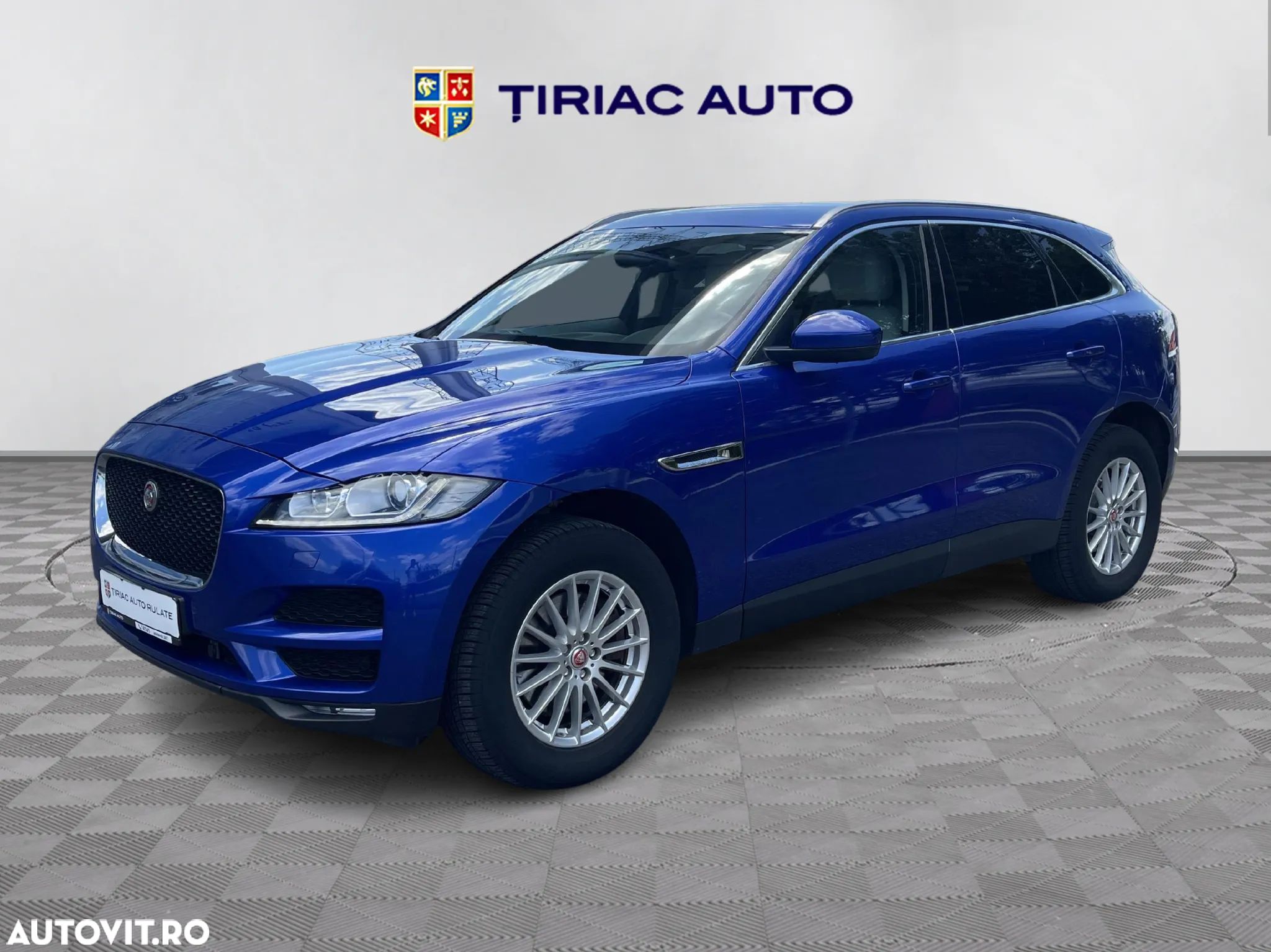 Jaguar F-Pace - 1