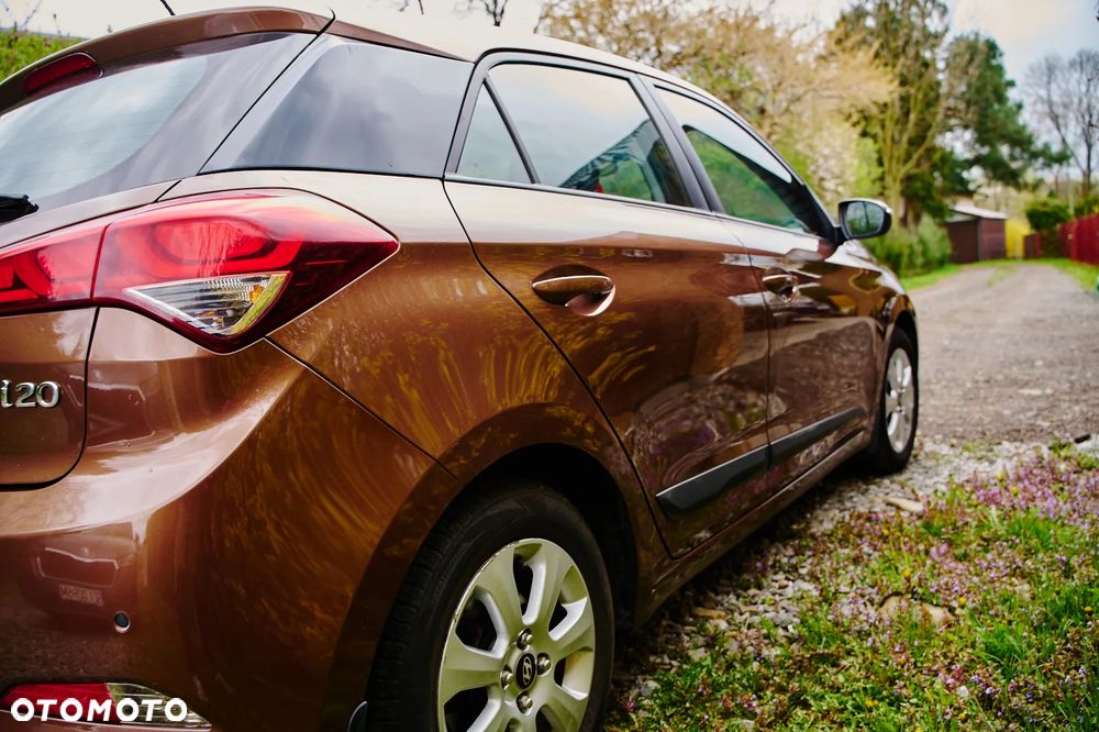 Hyundai i20 1.2 Elegant - 8