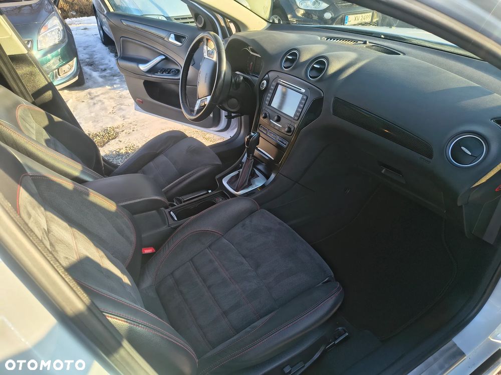 Ford Mondeo 2.0 EcoBoost Titanium S - 27