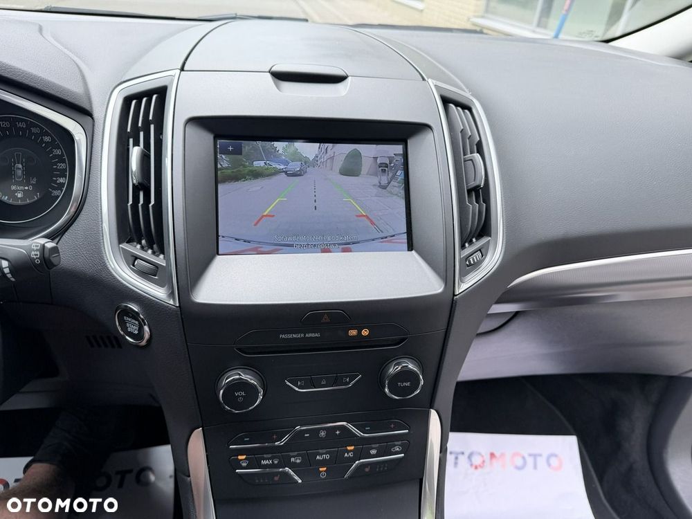 Ford S-Max - 34