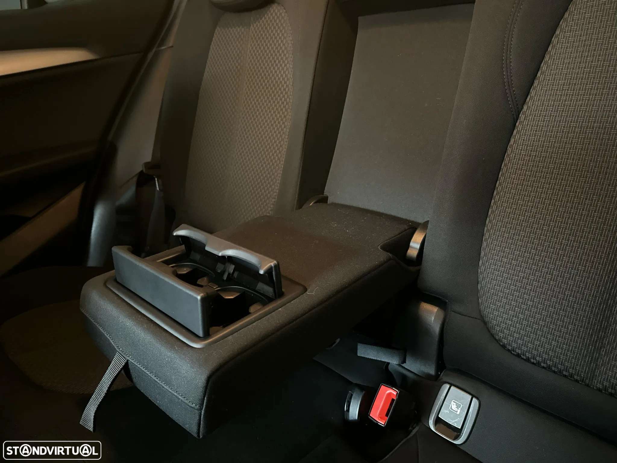 BMW X2 16 d sDrive Auto Advantage - 31