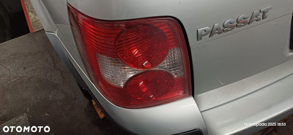 Volkswagen Passat 1.6 - 23