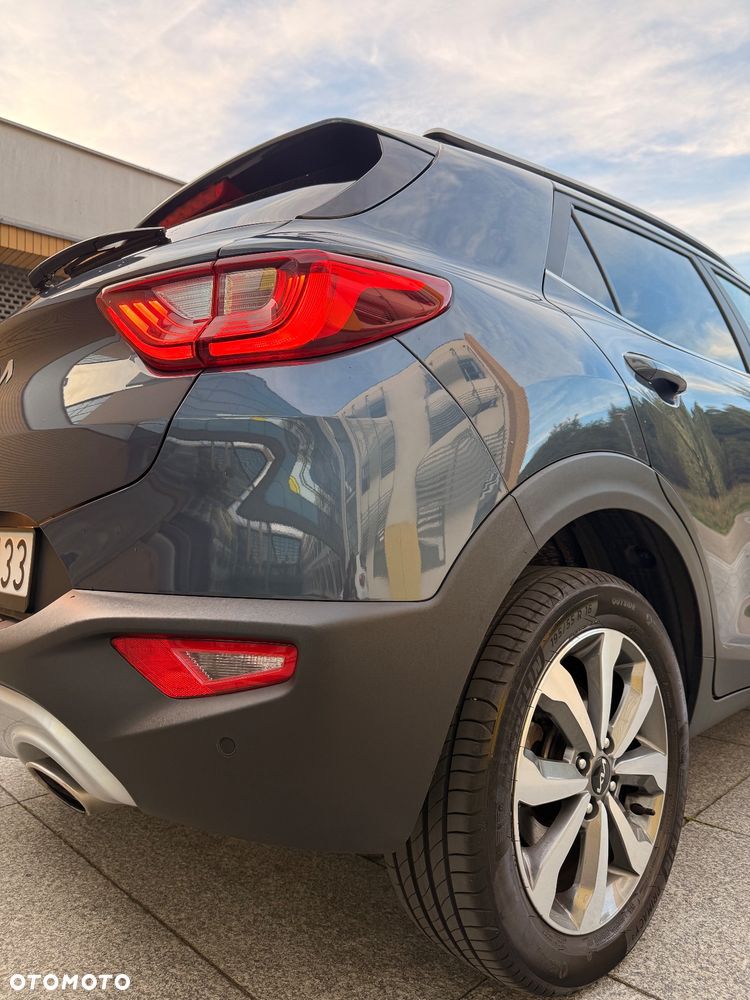 Kia Stonic 1.2 L Business Line - 12