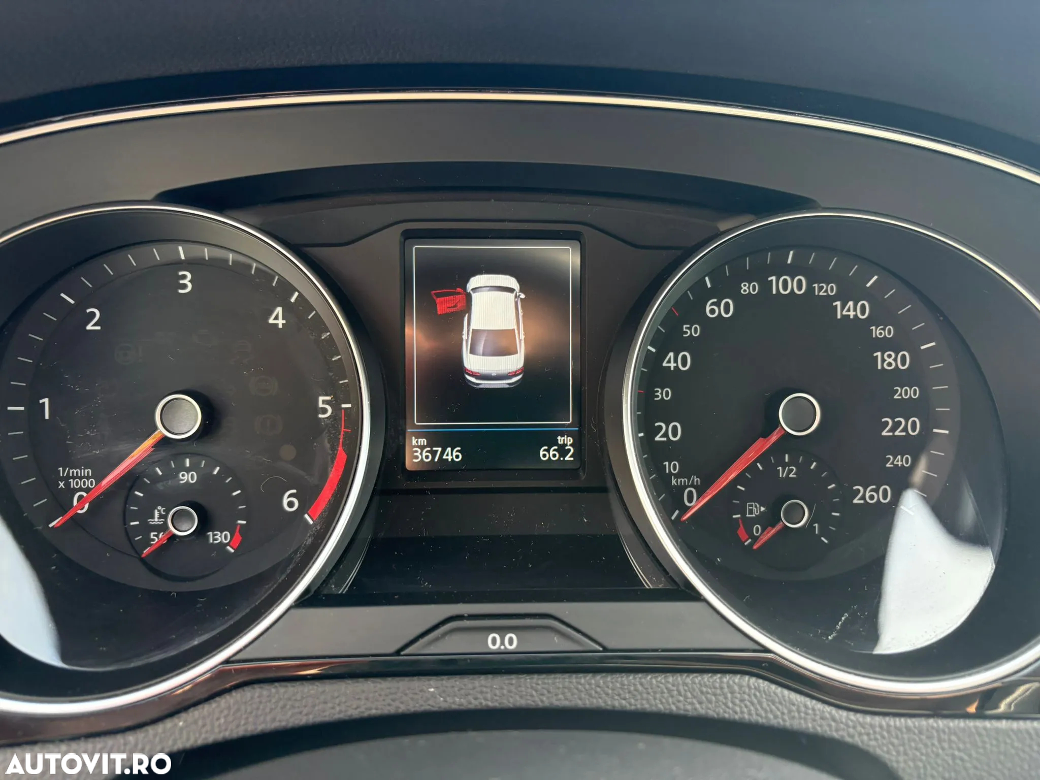 Volkswagen Passat 1.5 TSI ACT Trendline - 8