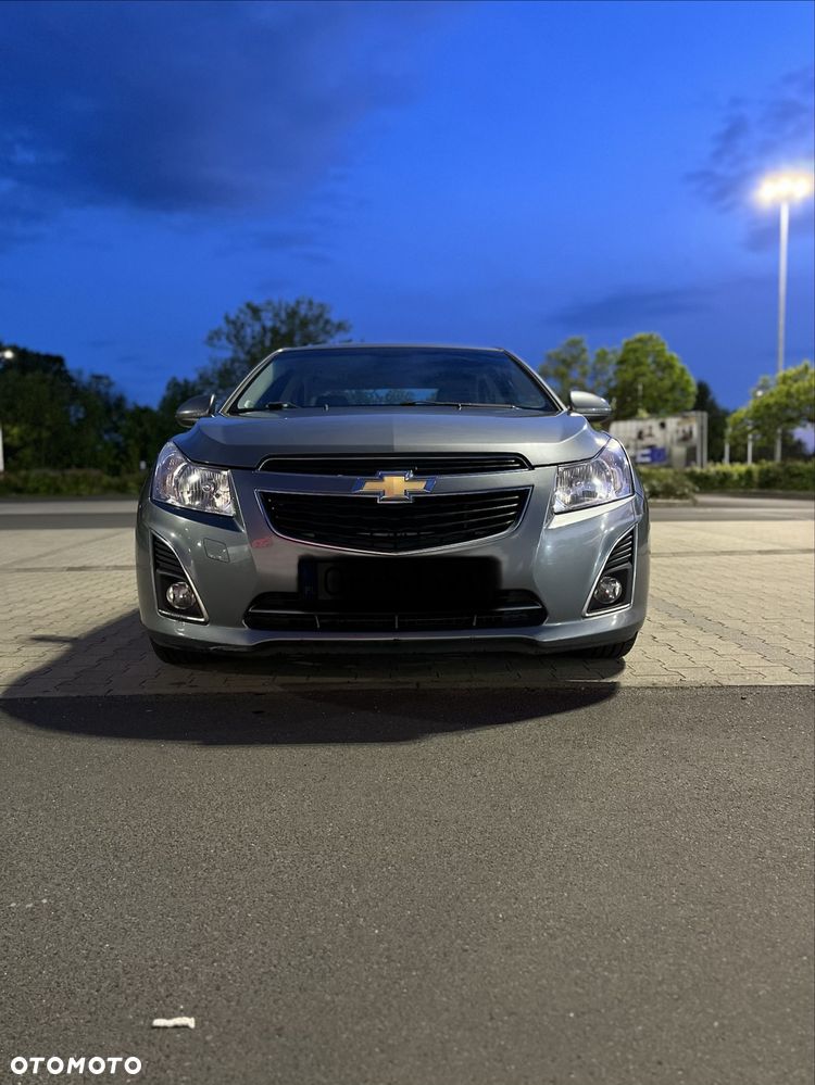 Chevrolet Cruze - 1