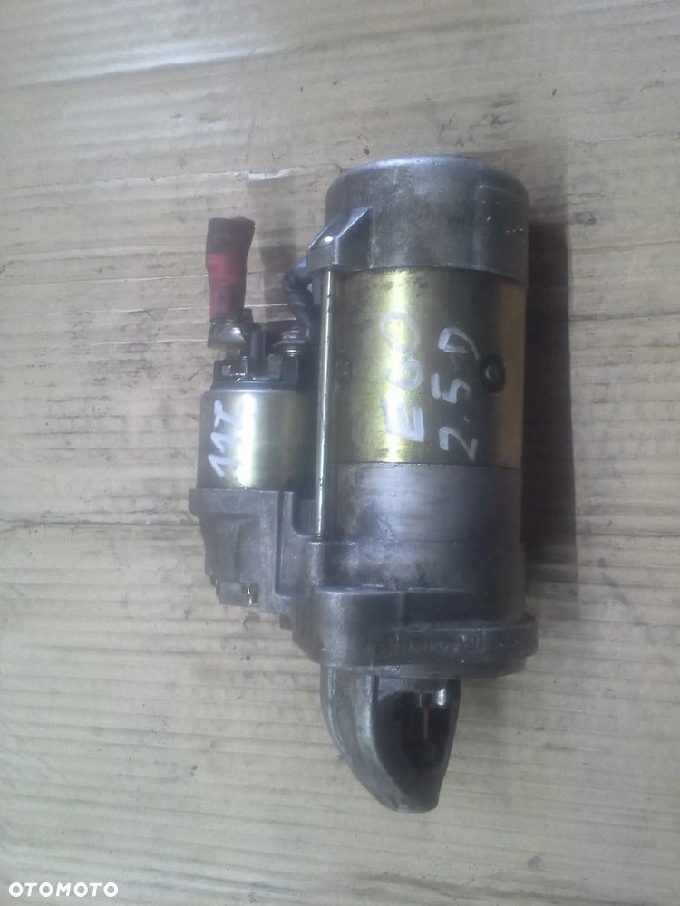 BMW Seria-5 E60 2.5 dizel rozrusznik Denso 7788680 - 2