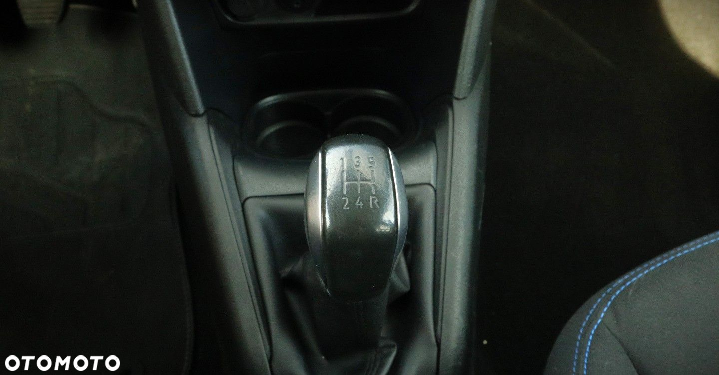 Peugeot 208 1.2 PureTech Style - 21
