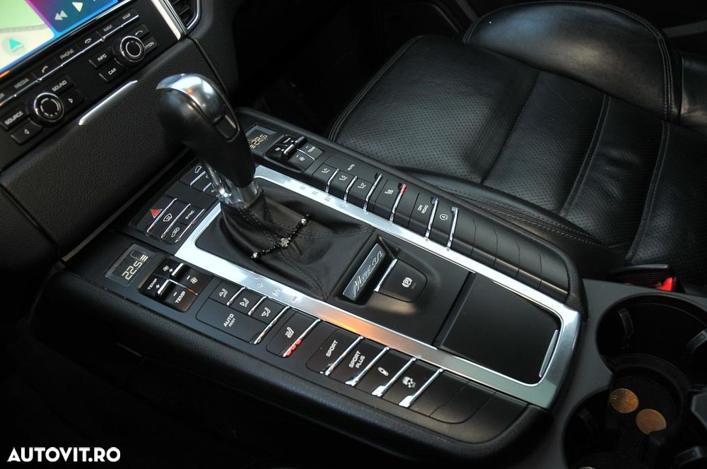 Porsche Macan - 9