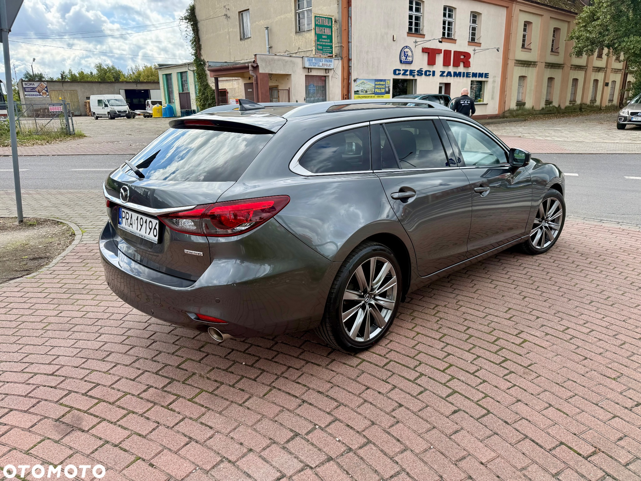 Mazda 6 Kombi SKYACTIV-G 165 Drive i-ELOOP Sports-Line - 4
