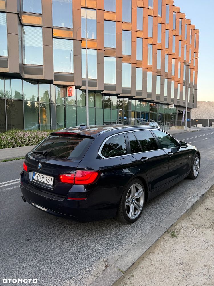 BMW Seria 5 520i - 4