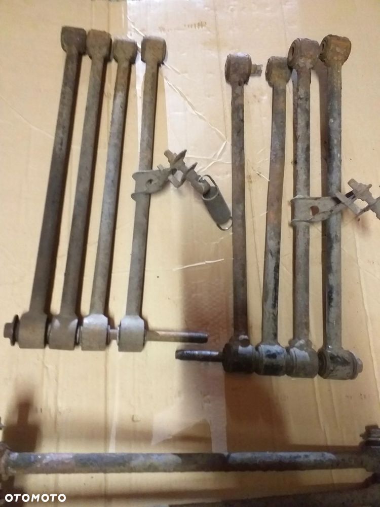 CELICA V 5 wahacz tył tylny wahacze drążek komplet - 2