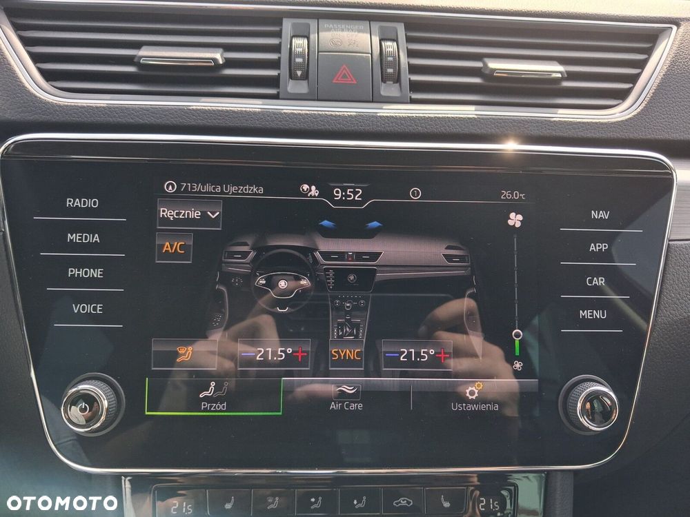 Skoda Superb 2.0 TDI SCR Style DSG - 29