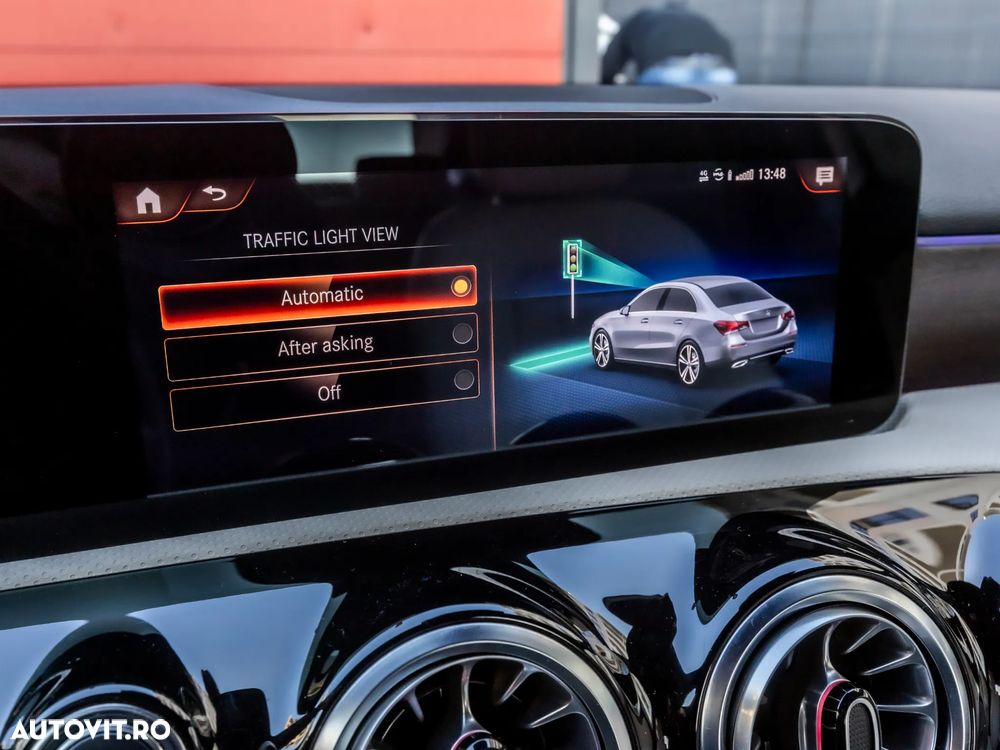 Mercedes-Benz A 250 e 8G-DCT - 33