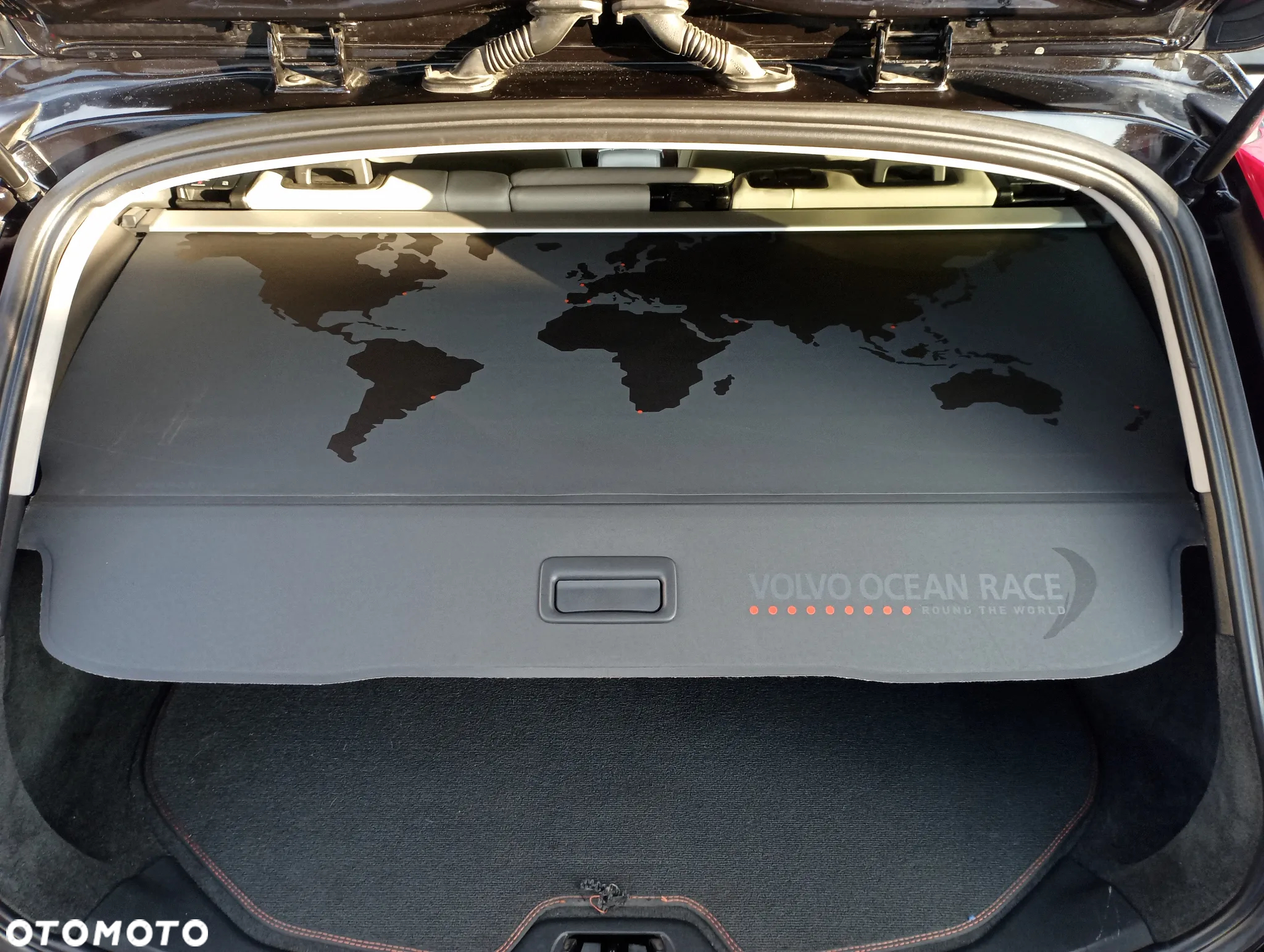 Volvo V60 D4 Drive-E Ocean Race - 20