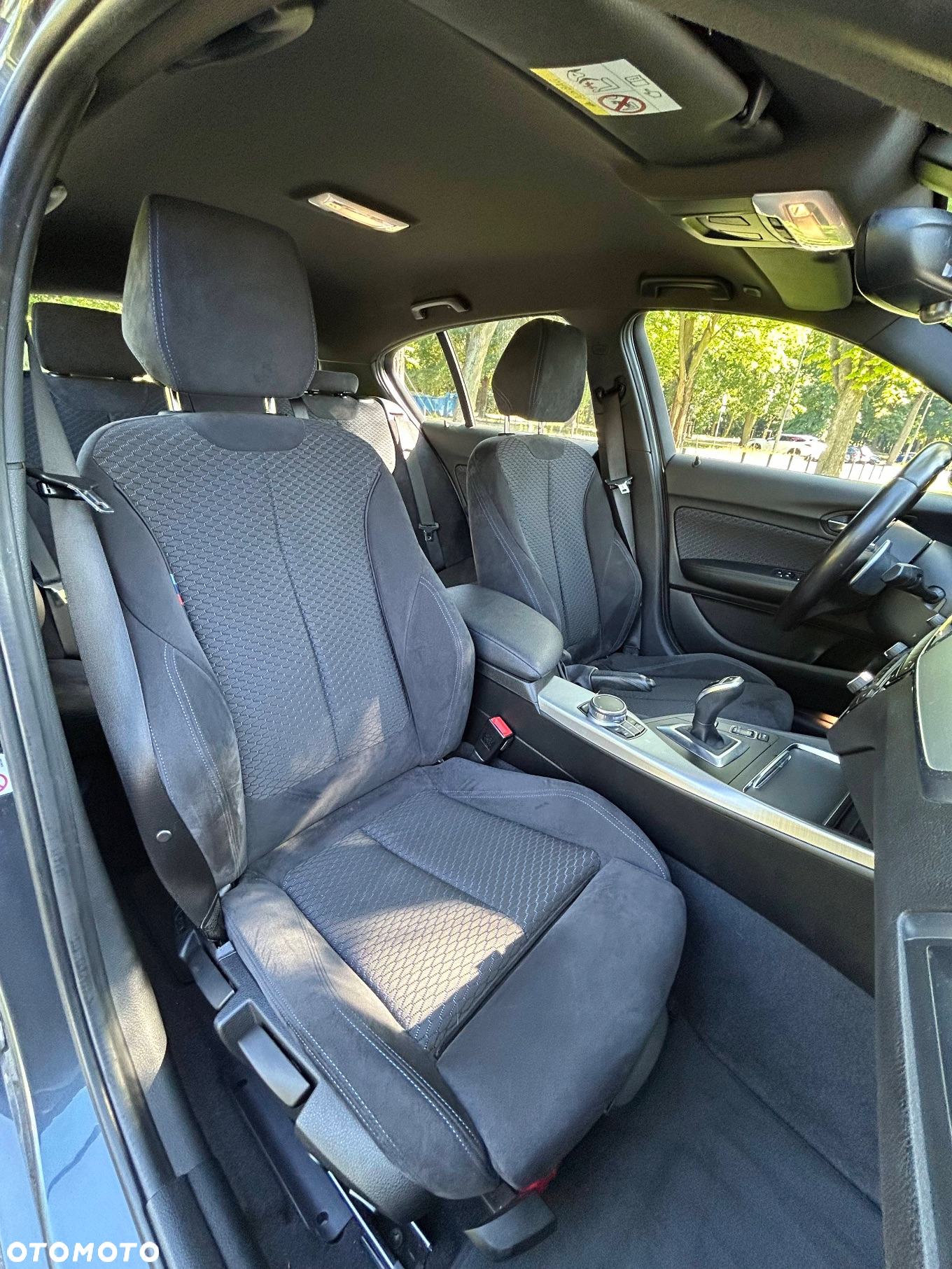 BMW Seria 1 M140i xDrive Shadow sport - 24