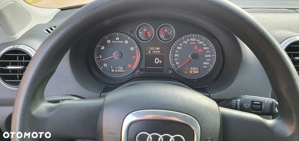 Audi A3 Sportback 1.6 Attraction - 36