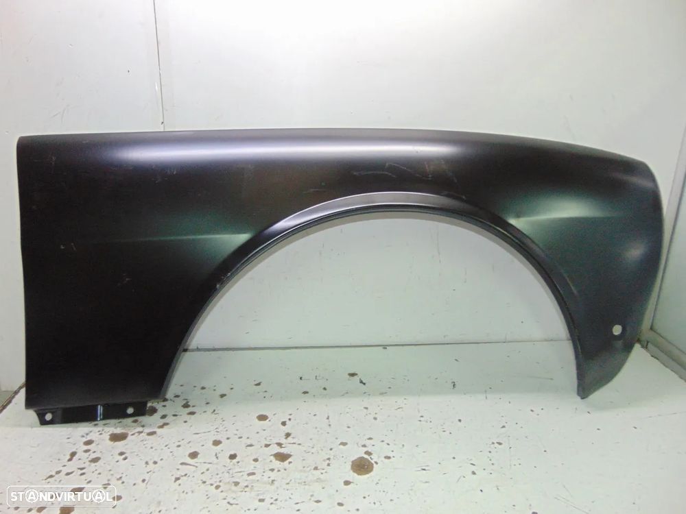 Peugeot 504 guarda lamas - 1