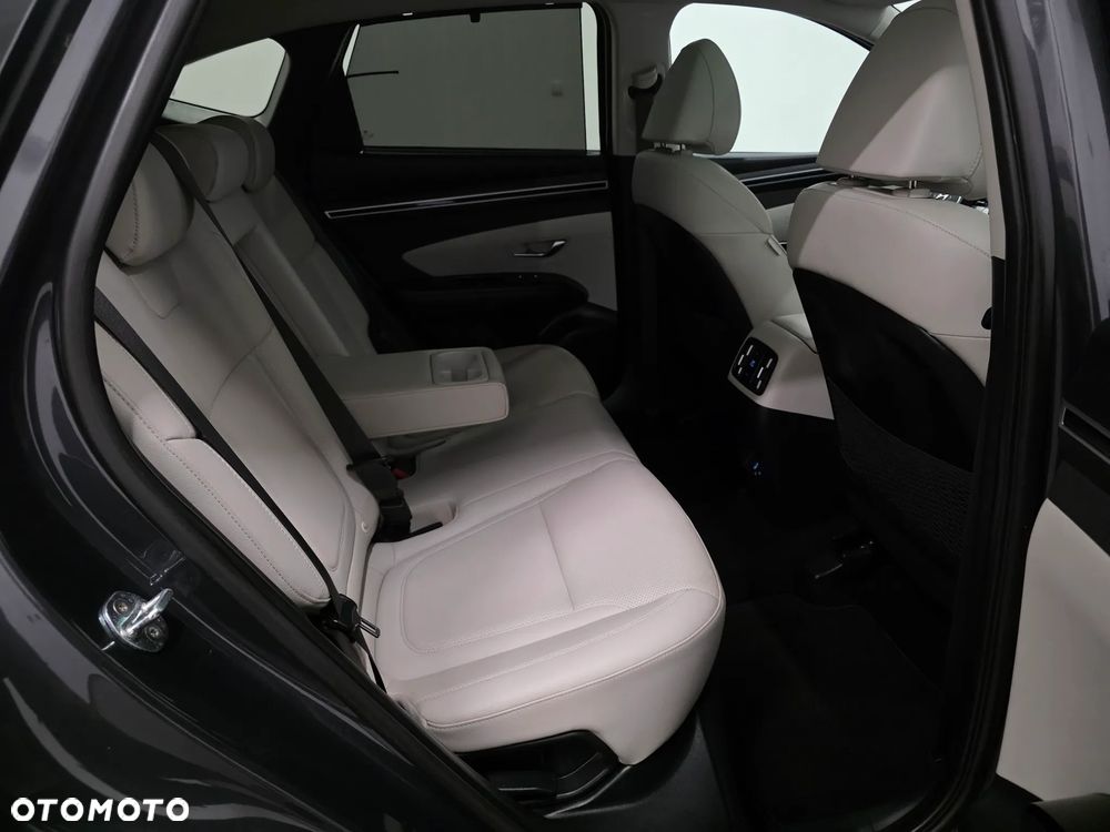 Hyundai Tucson 1.6 CRDi 48V-Hybrid 4WD DCT Prime - 20