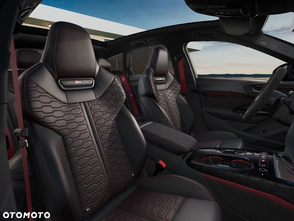 Audi RS5 Avant - 9