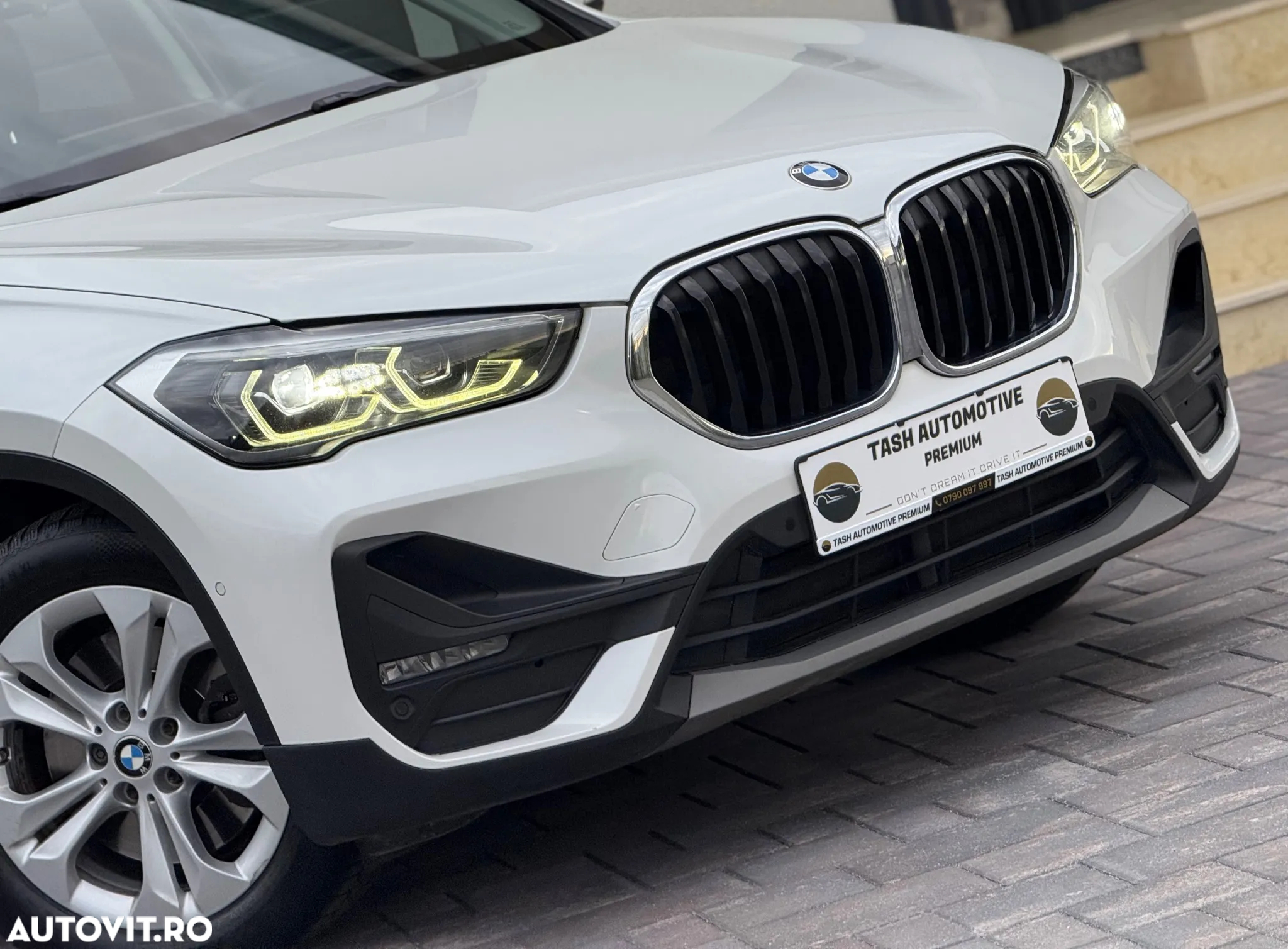BMW X1 xDrive25e AT PHEV - 11