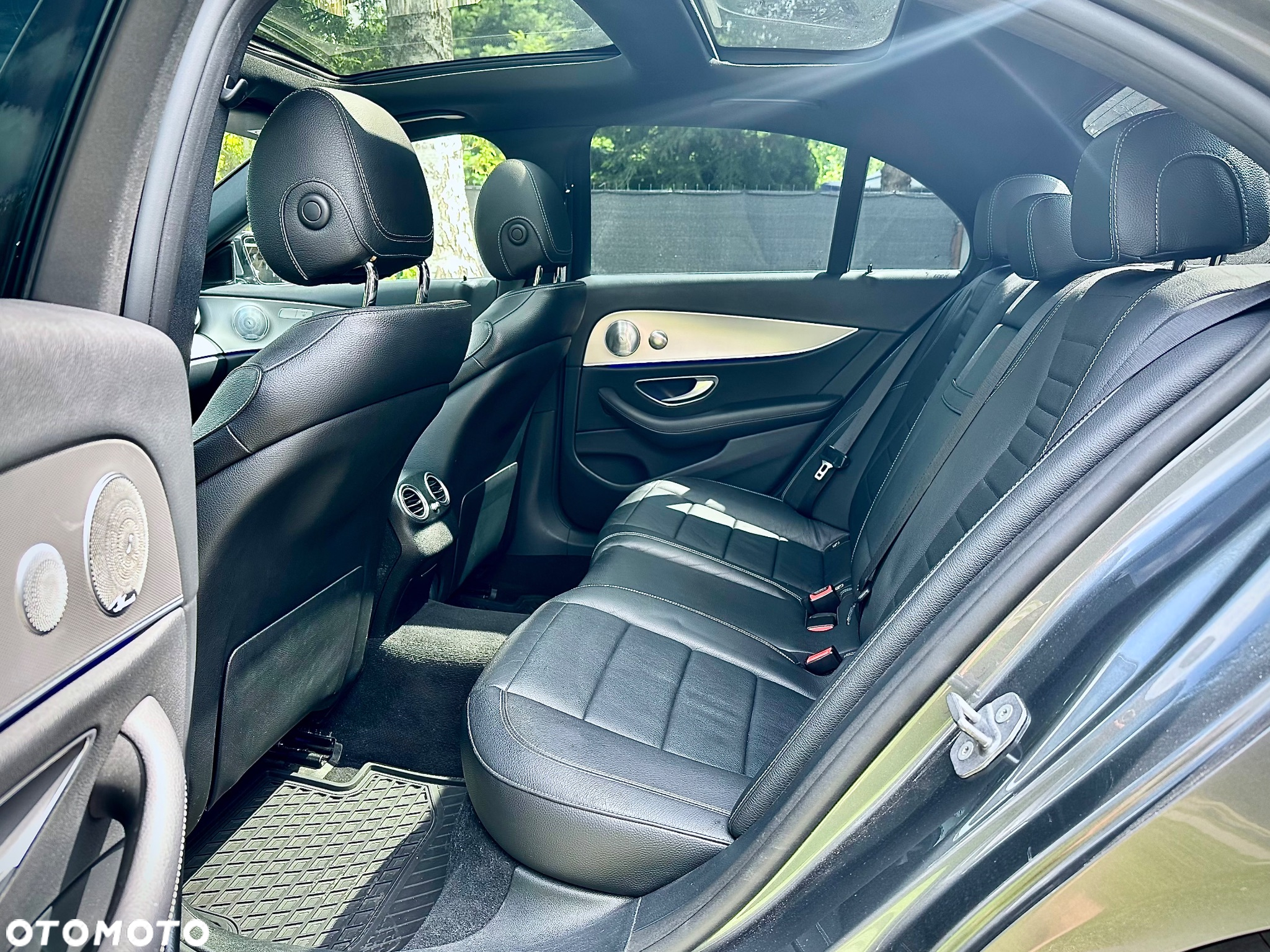 Mercedes-Benz Klasa E 350 d 9G-TRONIC - 25