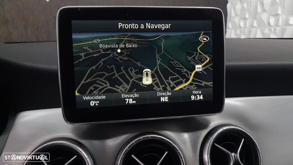 Mercedes-Benz CLA 180 d Shooting Brake AMG Line - 15