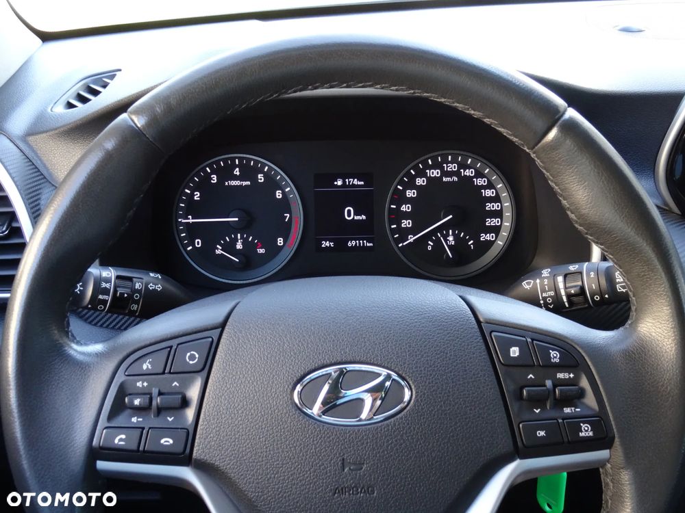 Hyundai Tucson 1.6 GDi 2WD Select - 16