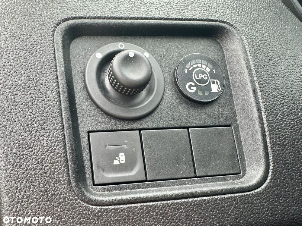 Dacia Duster 1.0 TCe Prestige - 16