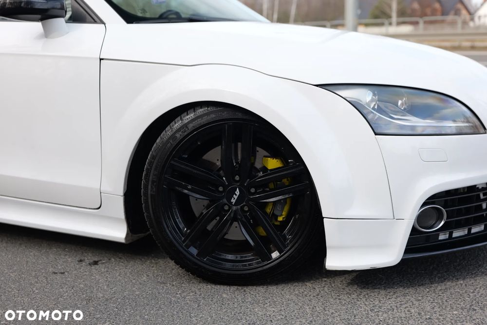 Audi TT S Coupé tronic - 21