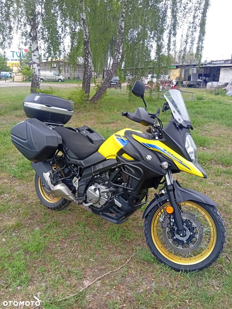Suzuki V-STROM - 3