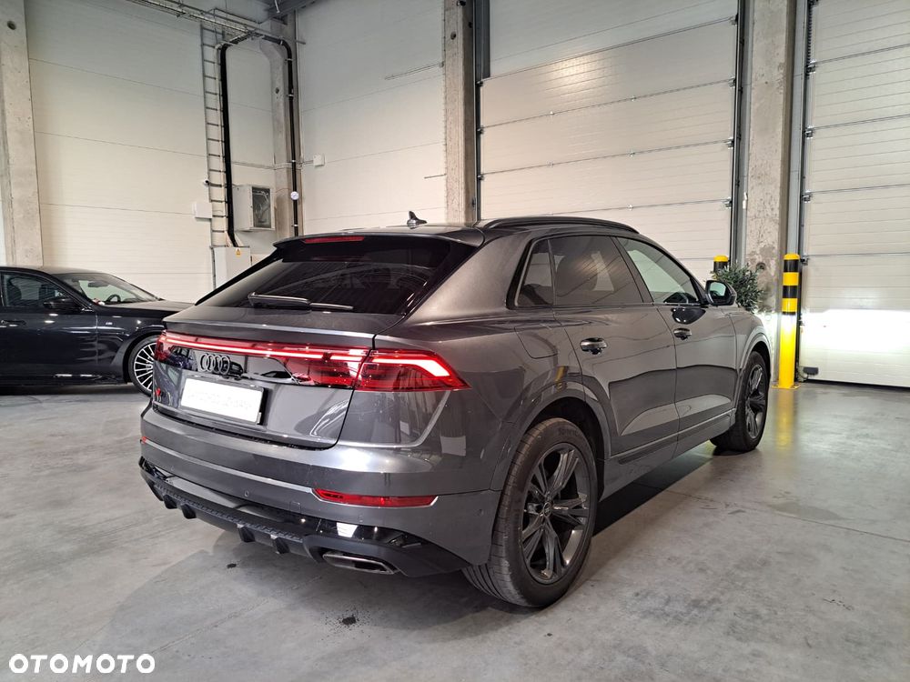 Audi Q8 55 TFSI mHEV Quattro Tiptronic - 5