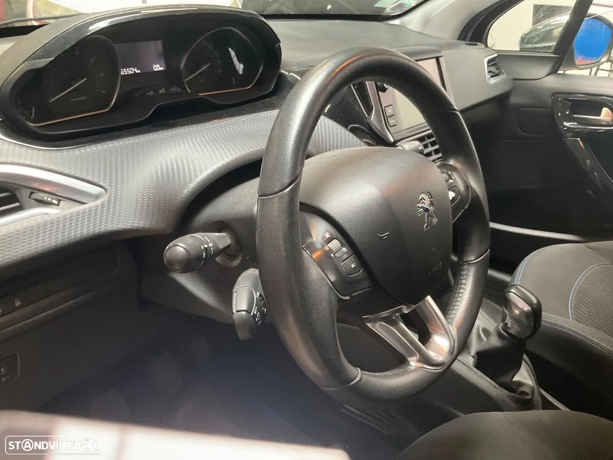 Peugeot 208 82 VTI Style - 9