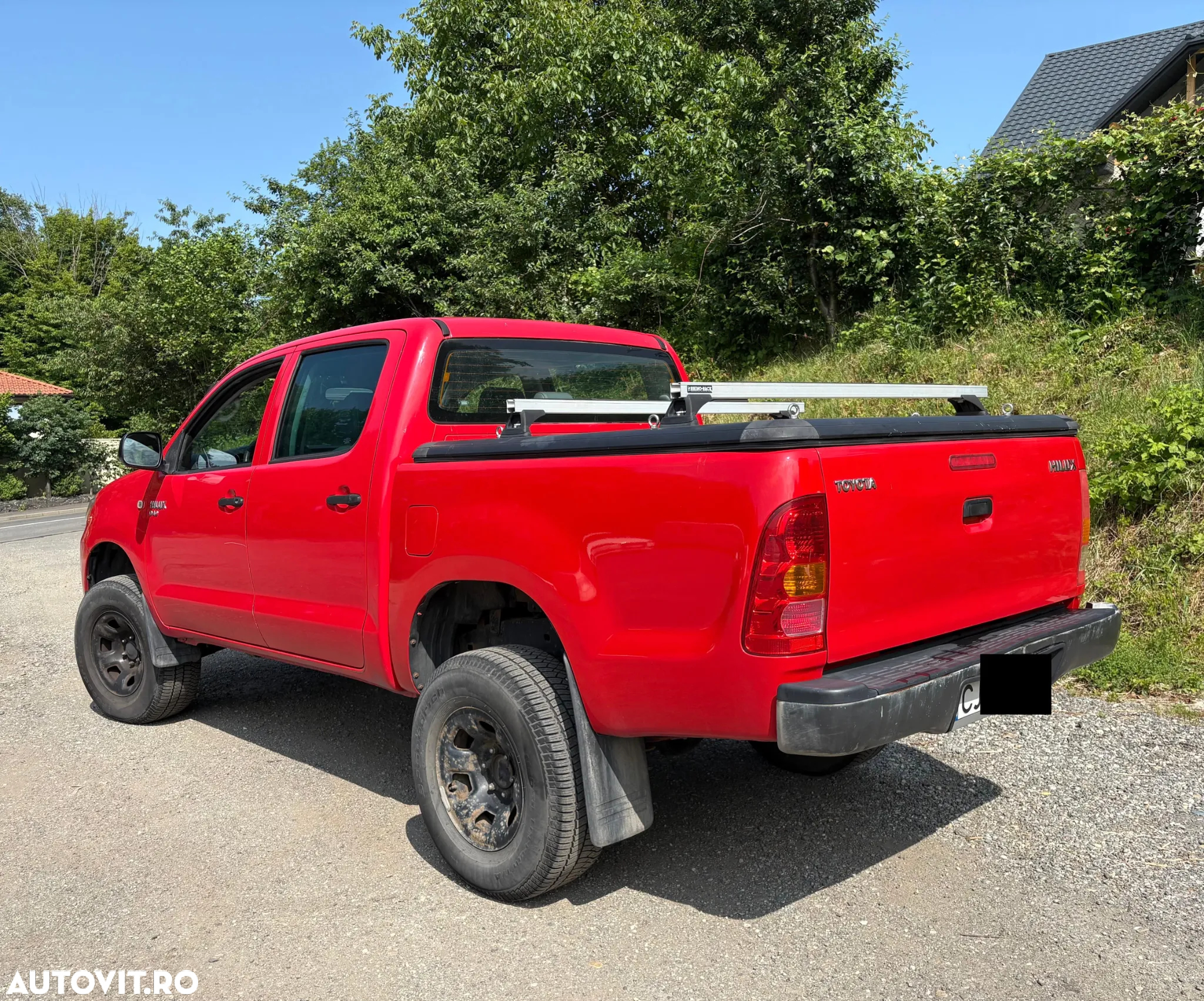 Toyota Hilux 4x4 Double Cab - 12