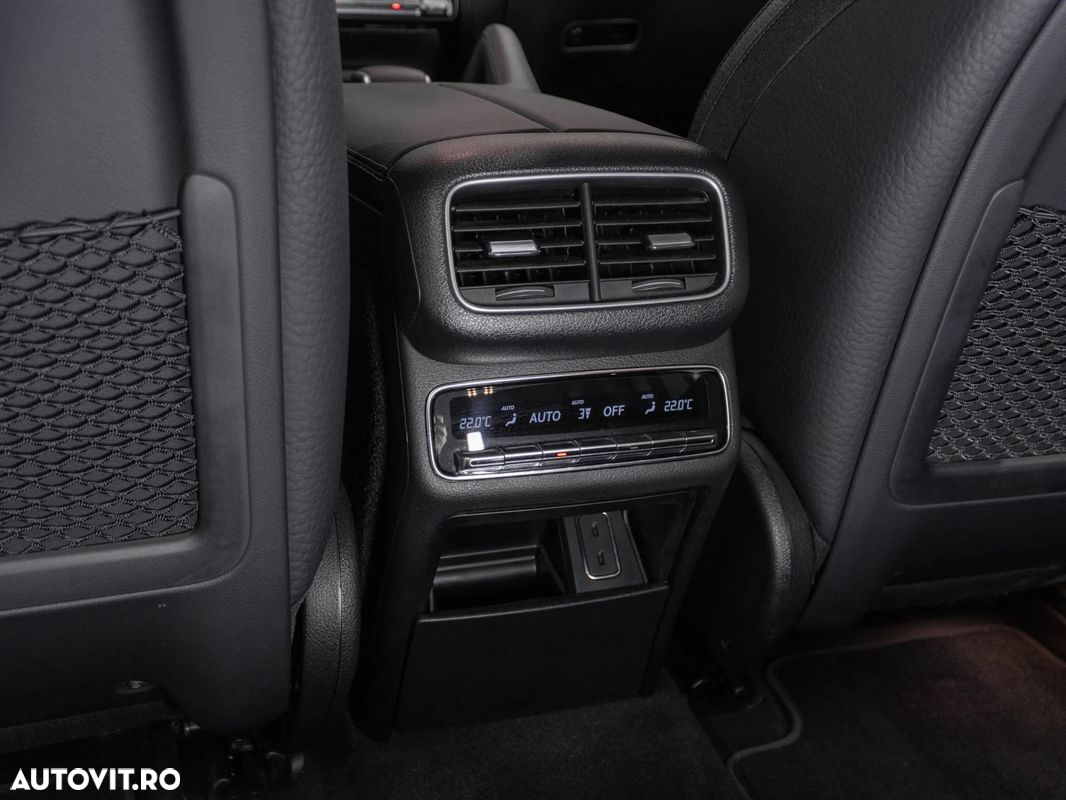 Mercedes-Benz GLS - 34
