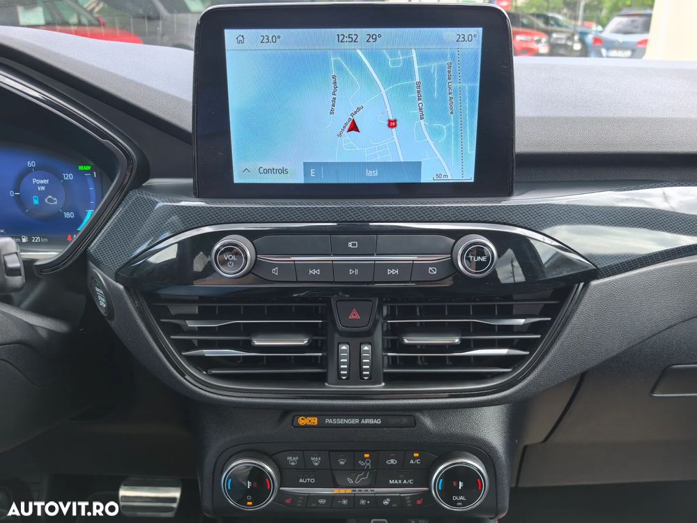 Ford Kuga 2.5 Duratec PHEV ST-LINE X - 20