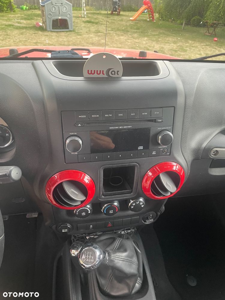Jeep Wrangler - 3