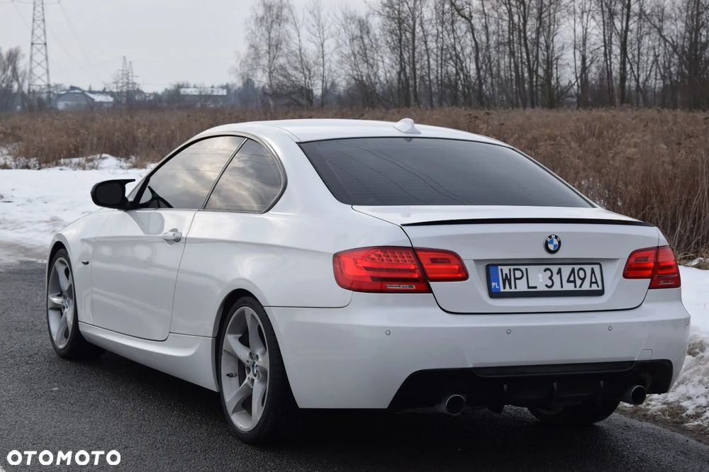 BMW Seria 3 335i M Sport Edition - 4