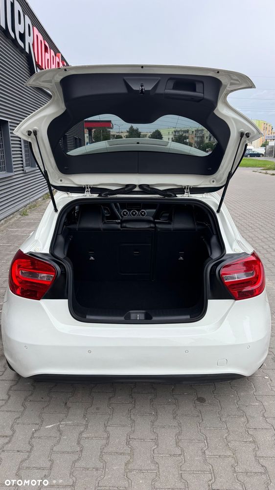Mercedes-Benz Klasa A 180 BlueEfficiency Edition Style - 21