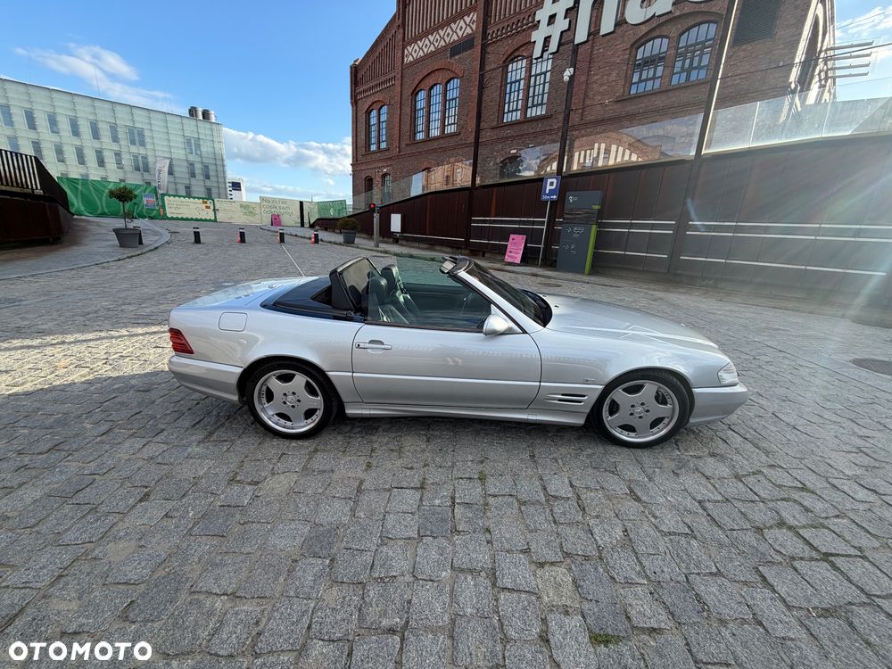 Mercedes-Benz SL - 13