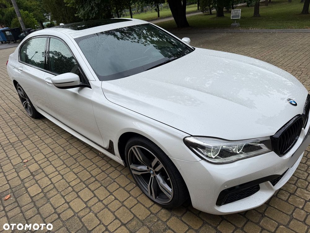BMW Seria 7 750Li xDrive - 8