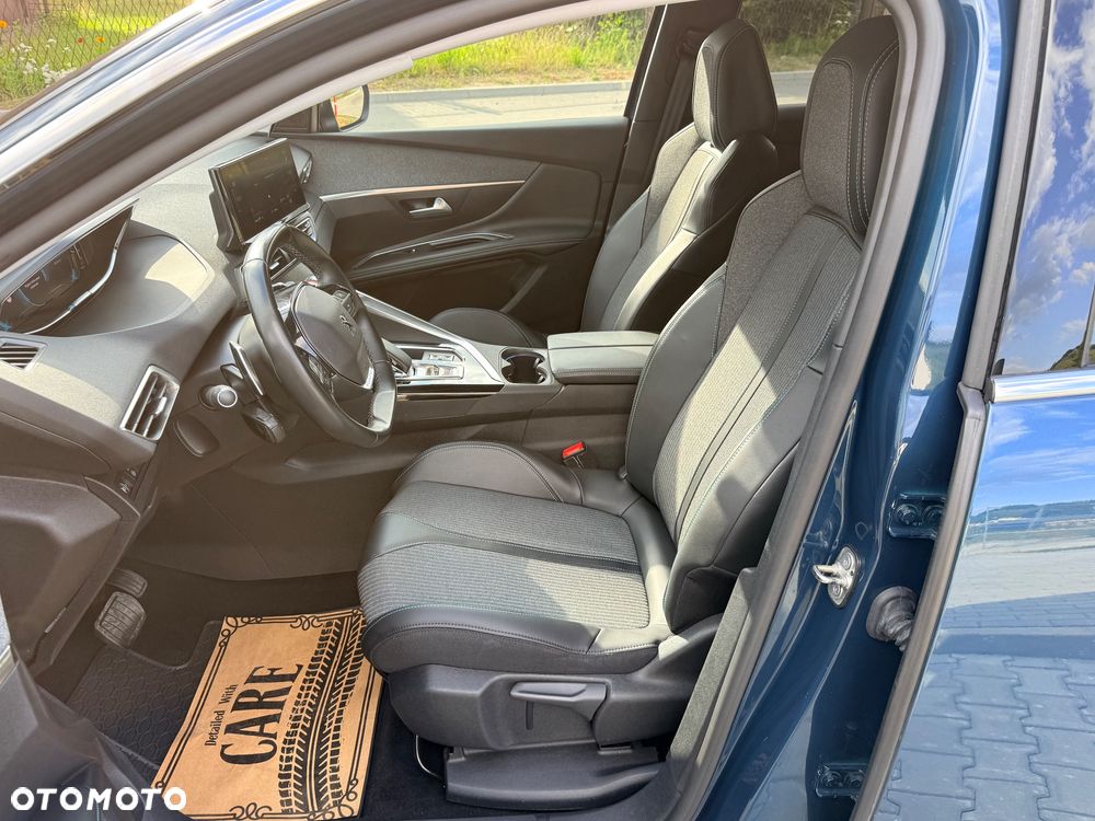 Peugeot 3008 1.6 PureTech Hybrid PHEV Allure Pack S&S EAT8 - 25