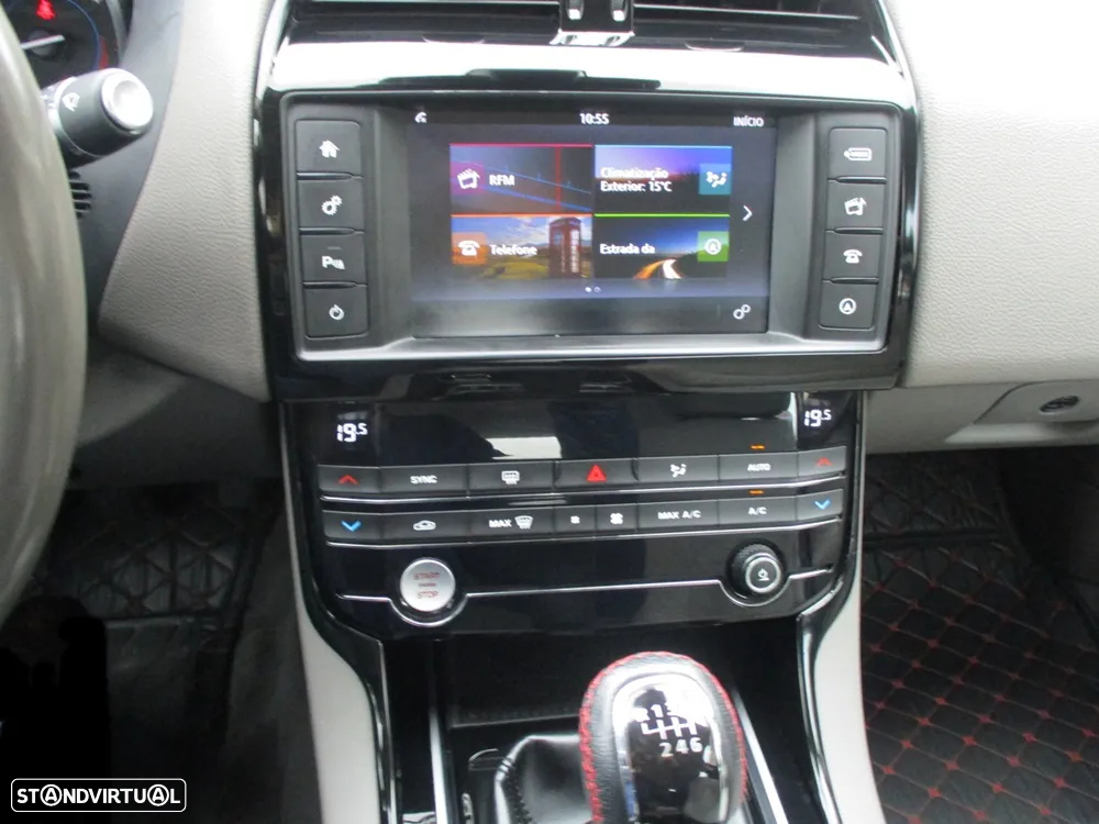 Jaguar XE E-Performance Portfolio - 24