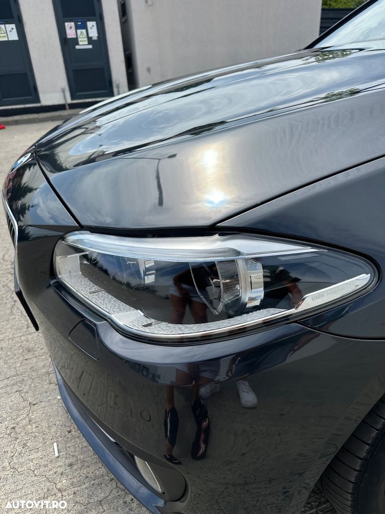 BMW Seria 5 520d xDrive - 3