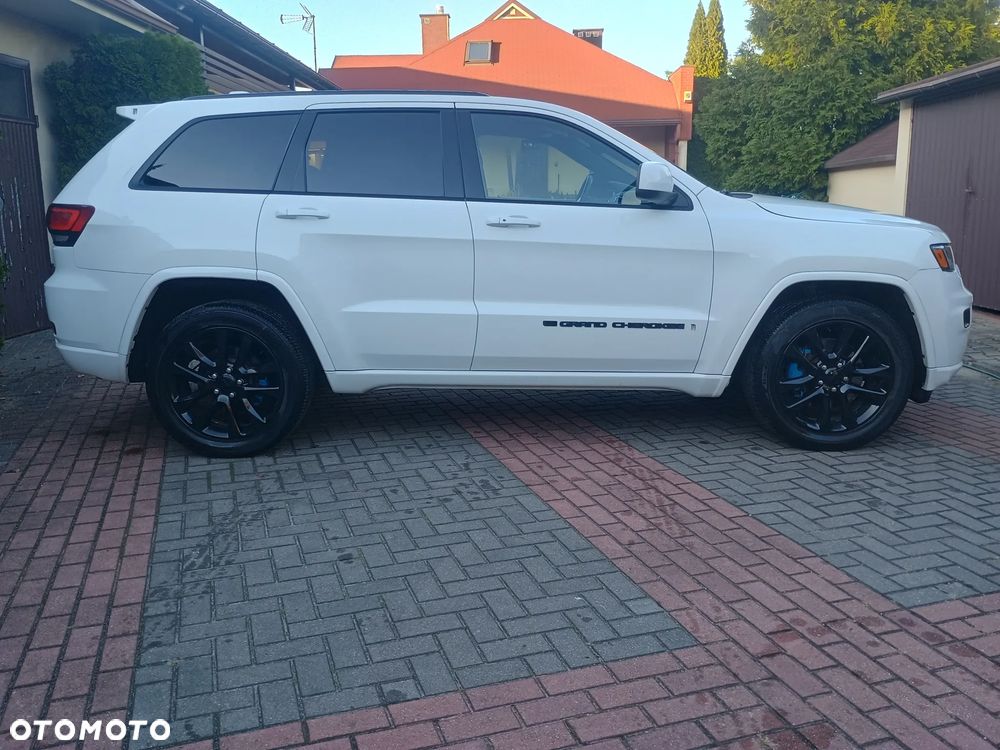 Jeep Grand Cherokee - 2