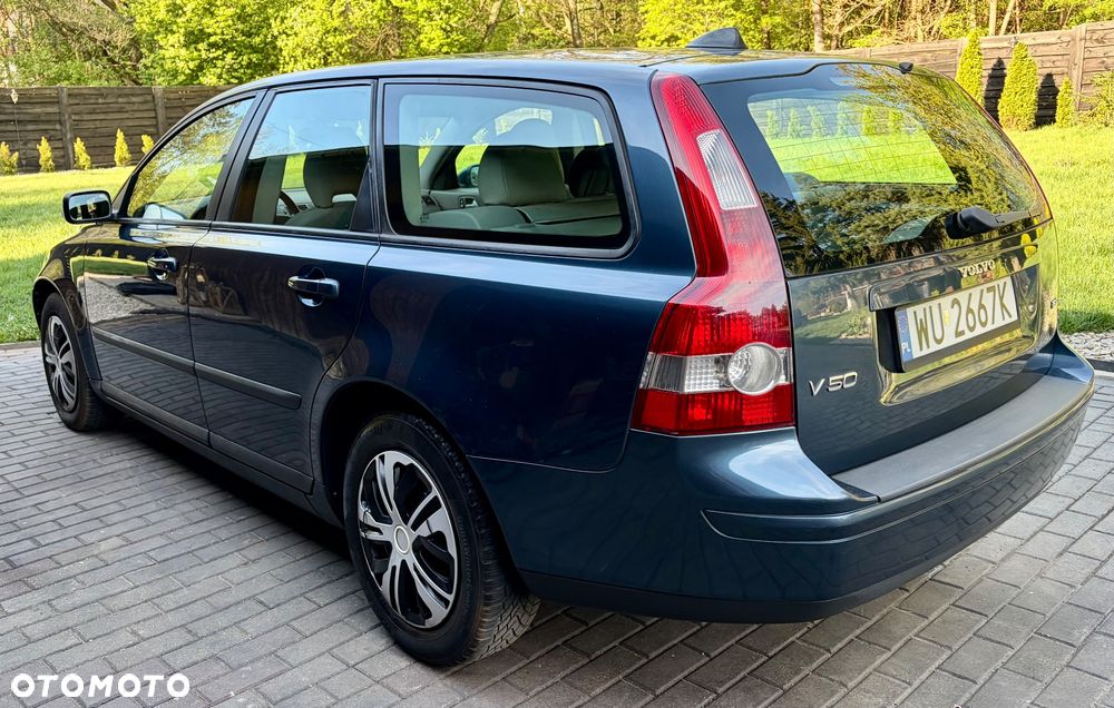 Volvo V50 - 3